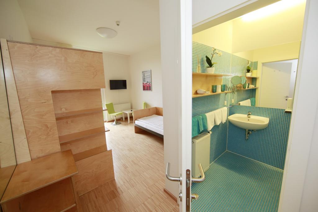 Hotel Restaurant Red Lodge Graz Bilik gambar
